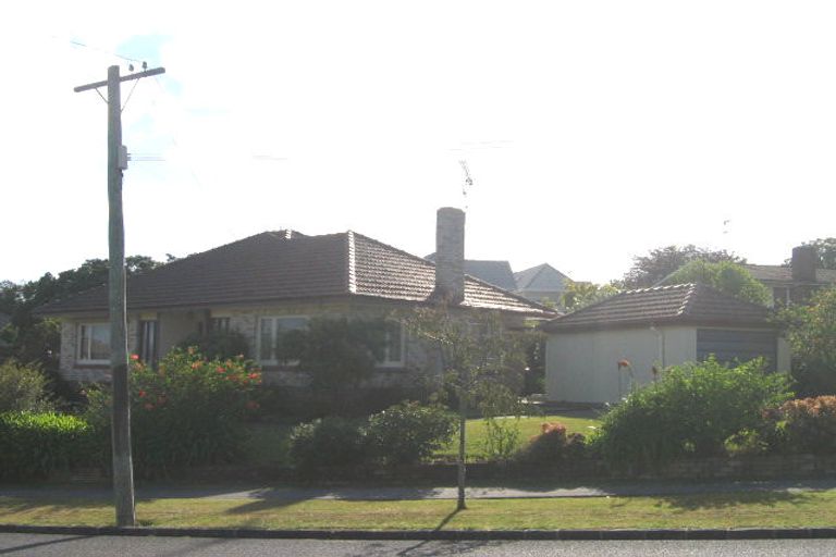 Photo of property in 5a Temple Street, Meadowbank, Auckland, 1072