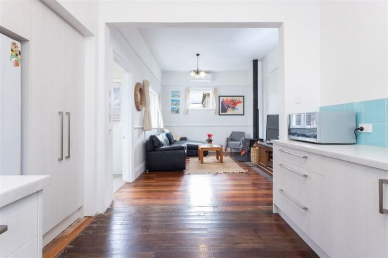 Photo of property in 23 Percy Street, Phillipstown, Christchurch, 8011