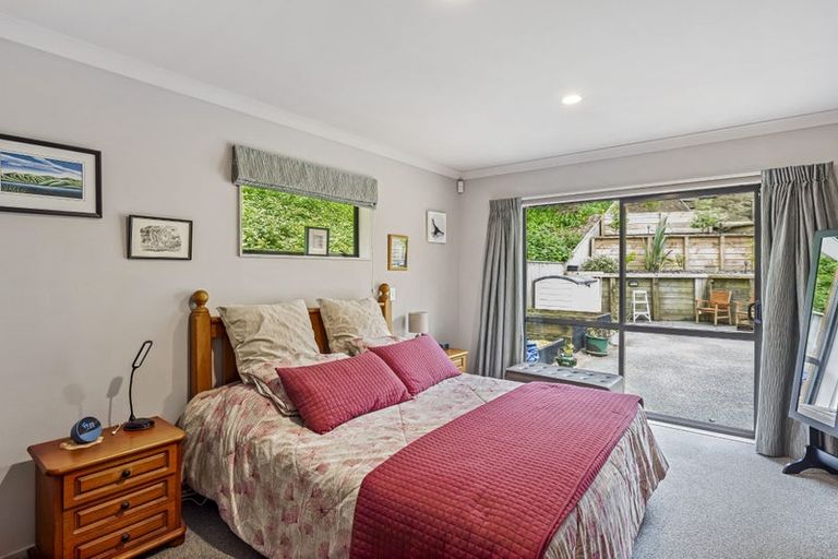 Photo of property in 37 Ashleigh Way, Waikanae Beach, Waikanae, 5036