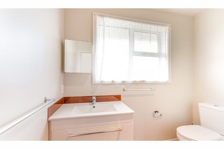 Photo of property in 8 Aorangi Road, Papanui, Christchurch, 8053