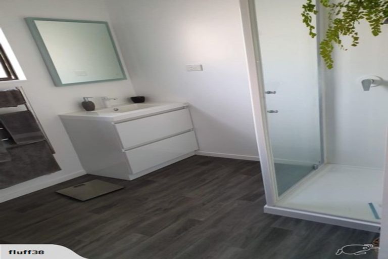 Photo of property in 8 Sardinha Place, Marfell, New Plymouth, 4310