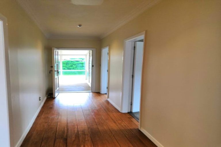 Photo of property in 30 Ebdentown Street, Ebdentown, Upper Hutt, 5018