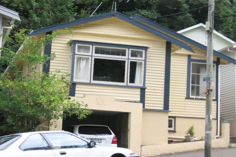 Photo of property in 45 Adams Terrace, Aro Valley, Wellington, 6021