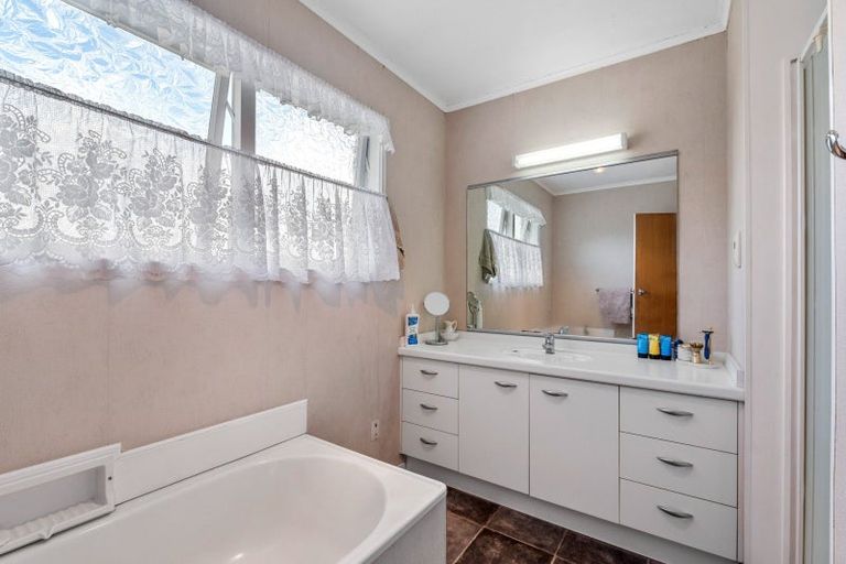 Photo of property in 14 Castor Place, Sunnybrook, Rotorua, 3015