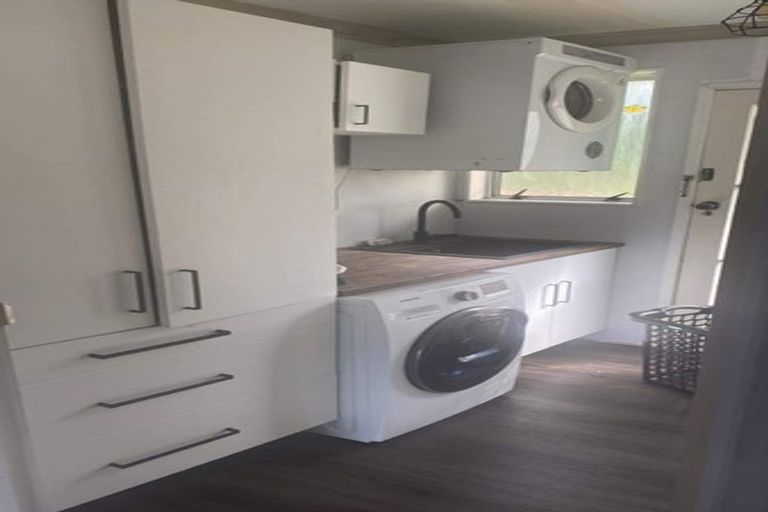 Photo of property in 86 Pembroke Street, Westown, New Plymouth, 4310