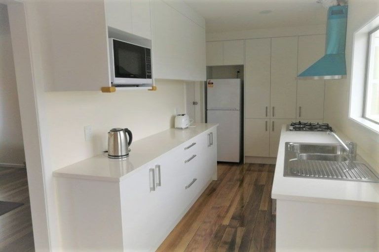 Photo of property in 76 College Road, Edgecumbe, 3120