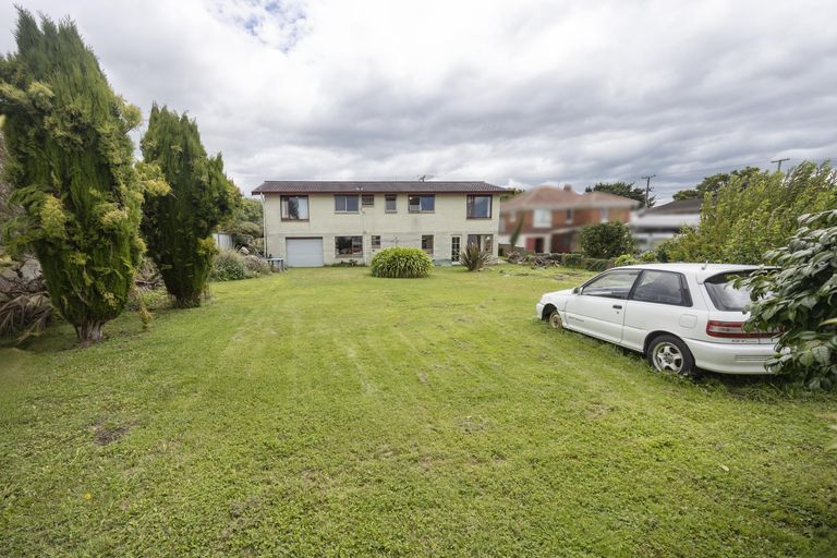 Photo of property in 23 Towey Street, Holmes Hill, Oamaru, 9401