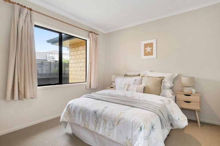 Photo of property in 22 Tuihana Drive, Papamoa Beach, Papamoa, 3118