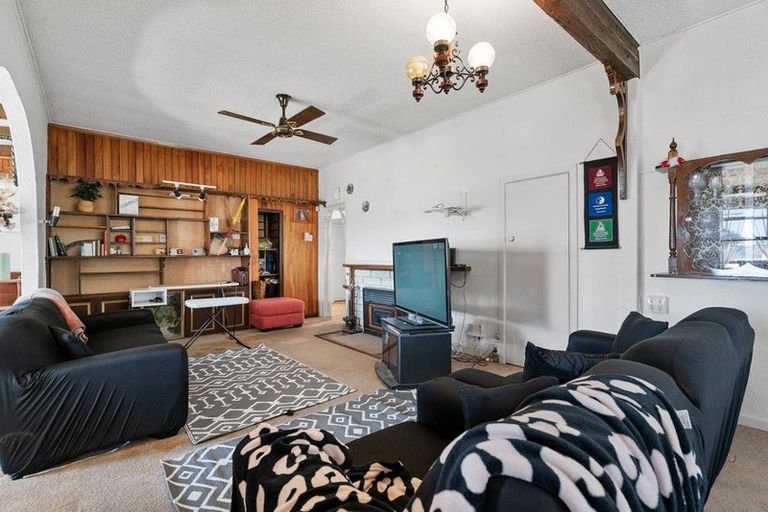 Photo of property in 47 Clendon Avenue, Papatoetoe, Auckland, 2025