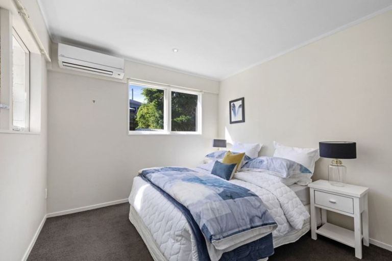 Photo of property in 4 Sudan Avenue, Milford, Auckland, 0620