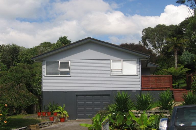Photo of property in 40 Lemnos Place, Titirangi, Auckland, 0604