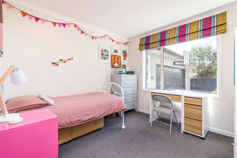 Photo of property in 36 Bryndwr Road, Fendalton, Christchurch, 8052