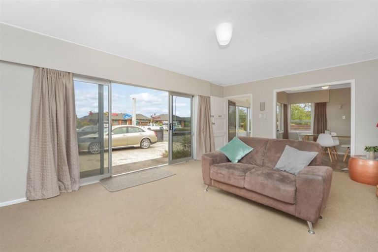 Photo of property in 118b Sandwich Road, St Andrews, Hamilton, 3200