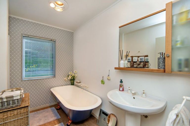 Photo of property in 1 Ohakana Island, Ohakana Island, Whakatane, 3198