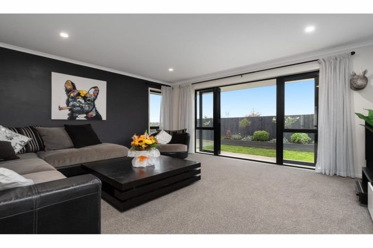 Photo of property in 11 Bernies Way, Ohauiti, Tauranga, 3112