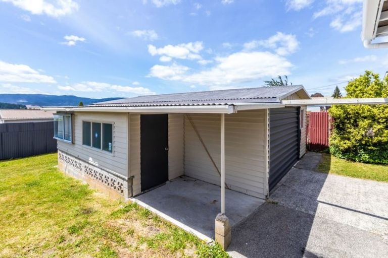 Photo of property in 40 Korari Crescent, Mangakino, 3421