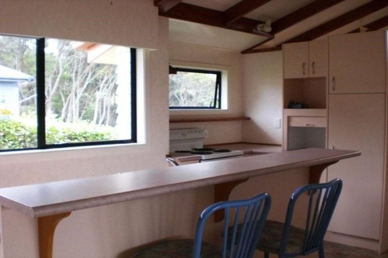 Photo of property in 19 Catrina Avenue, Birkenhead, Auckland, 0626