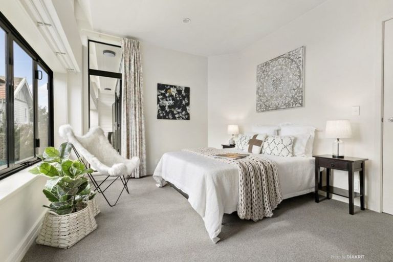 Photo of property in 9/28 Hobson Street, Thorndon, Wellington, 6011