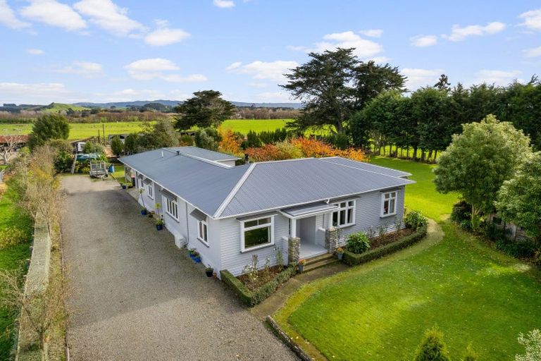 Photo of property in 65 Oparatai Road, Mangatainoka, Pahiatua, 4982