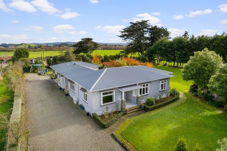 Photo of property in 65 Oparatai Road, Mangatainoka, Pahiatua, 4982