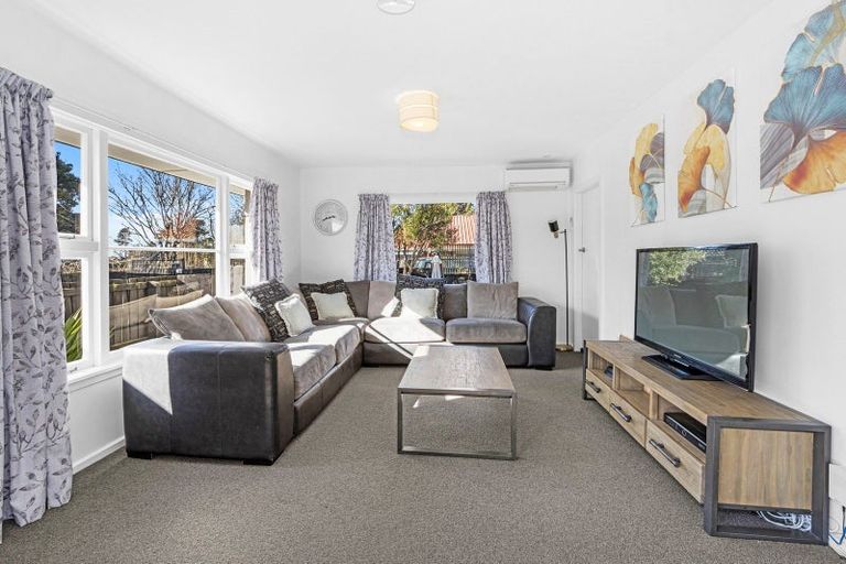 Photo of property in 422 Bower Avenue, Parklands, Christchurch, 8083