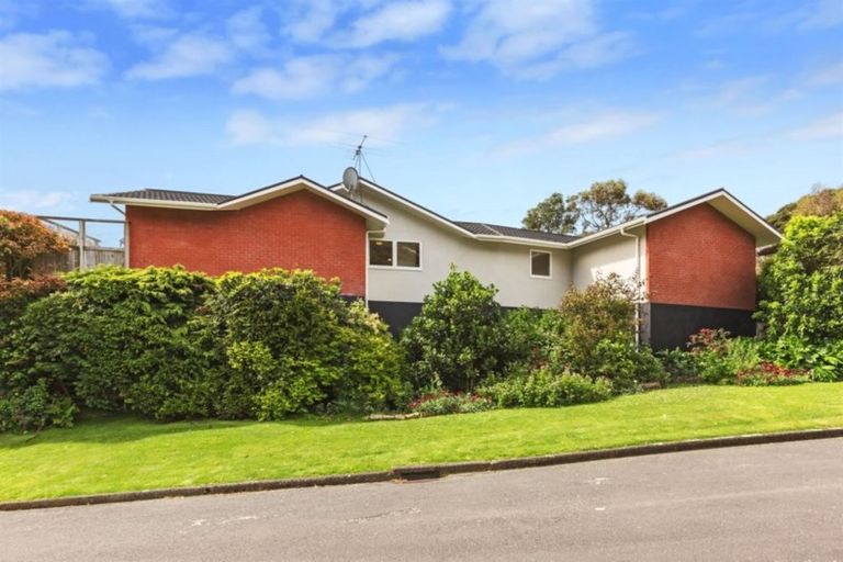 Photo of property in 7 Oak Avenue, Paremata, Porirua, 5024