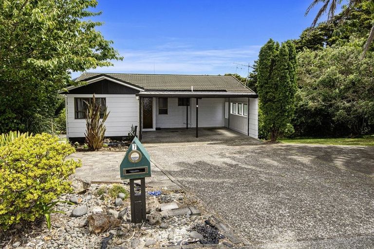 Photo of property in 7 Escalona Street, Te Kamo, Whangarei, 0112
