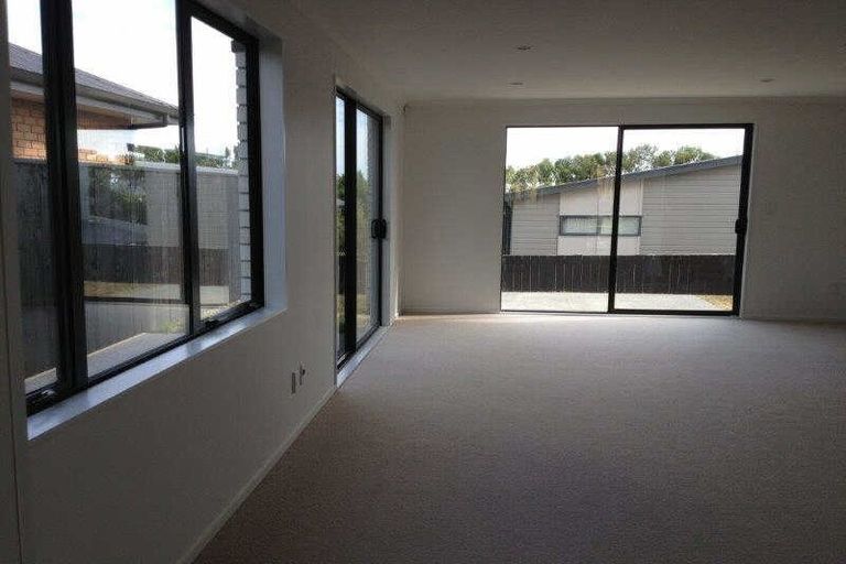 Photo of property in 7 Lane Cameron Place, Flat Bush, Auckland, 2019