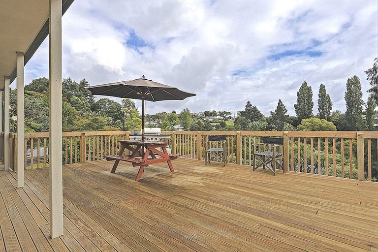 Photo of property in 2/2 Pukeko Lane, Brookfield, Tauranga, 3110