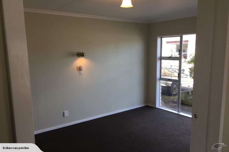 Photo of property in 79 Vogel Street, Roslyn, Palmerston North, 4414