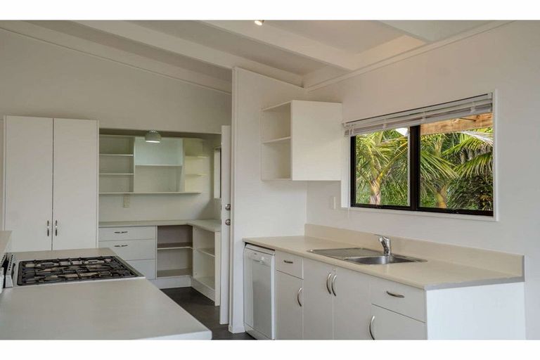 Photo of property in 6a Hawkings Crescent, Kerikeri, 0230