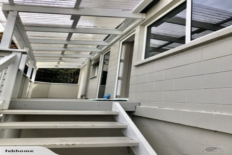 Photo of property in 686 East Coast Road, Pinehill, Auckland, 0630