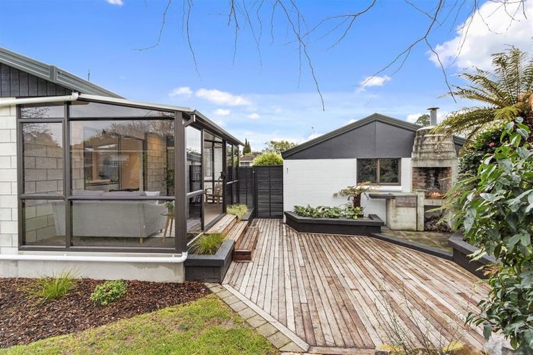 Photo of property in 46 Chipping Lane, Redwood, Christchurch, 8051