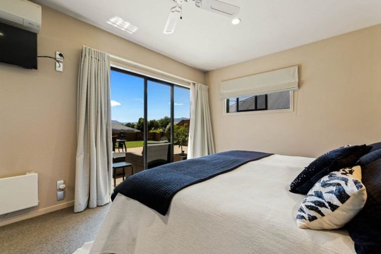 Photo of property in 16 Walnut Grove, Alexandra, 9320