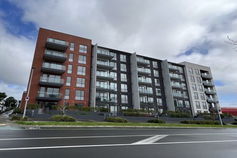 Photo of property in 504/57 Mapou Road, Hobsonville, Auckland, 0616