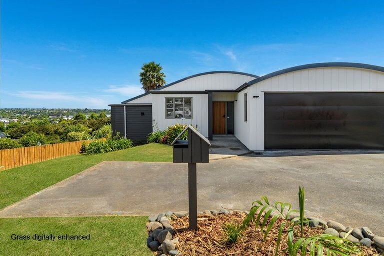 Photo of property in 7 Maddison Place, Welcome Bay, Tauranga, 3112