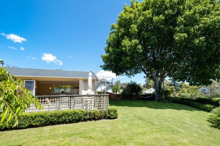 Photo of property in 17 Kopanga Road, Havelock North, 4130