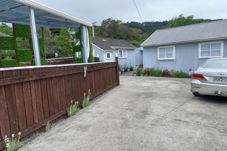 Photo of property in 36 Field Street, Silverstream, Upper Hutt, 5019