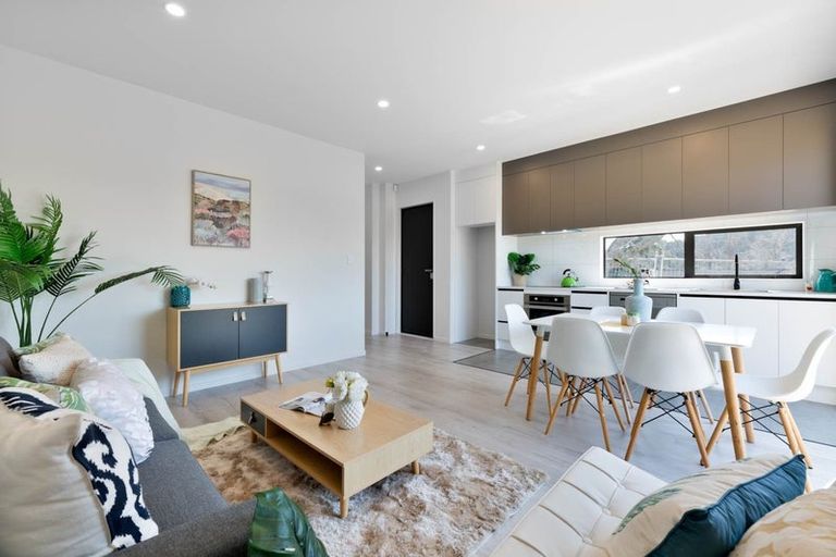 Photo of property in 13d Ranch Avenue, Beach Haven, Auckland, 0626