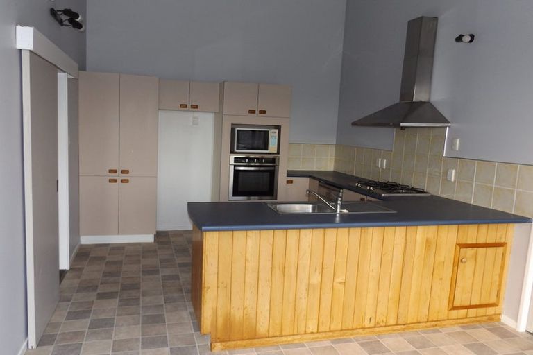 Photo of property in 15 Brigid Place, Mount Pleasant, Christchurch, 8081