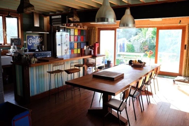 Photo of property in 73a Wellington Road, Paekakariki, 5034