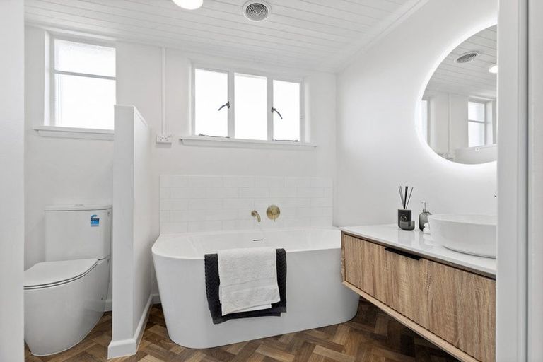 Photo of property in 72 Sparks Road, Hoon Hay, Christchurch, 8025