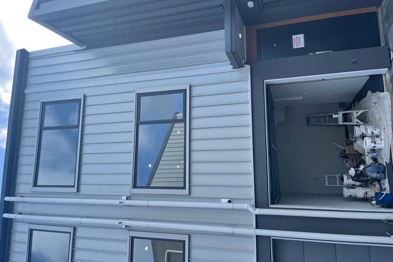 Photo of property in 37 Marumaru Lane, Manurewa, Auckland, 2102