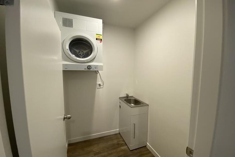 Photo of property in 48 Hathaway Avenue, Karori, Wellington, 6012