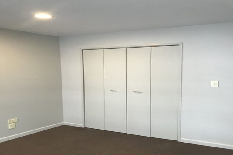 Photo of property in 45 Ellice Street, Mount Victoria, Wellington, 6011