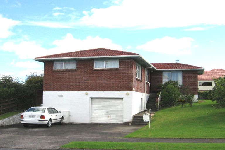 Photo of property in 20 Vanbrugh Place, Bucklands Beach, Auckland, 2014