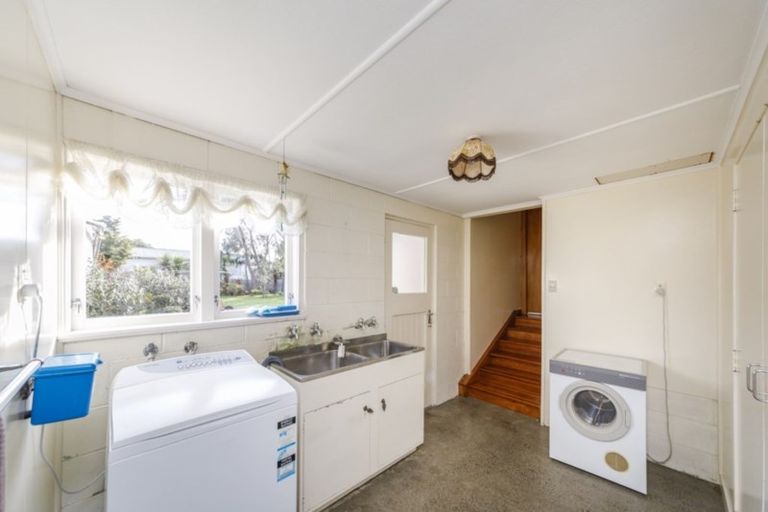 Photo of property in 10 Maunder Street, Marton, 4710