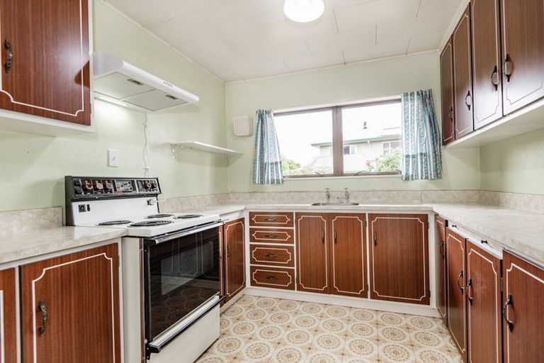 Photo of property in 2/1304 Southland Road, Raureka, Hastings, 4120