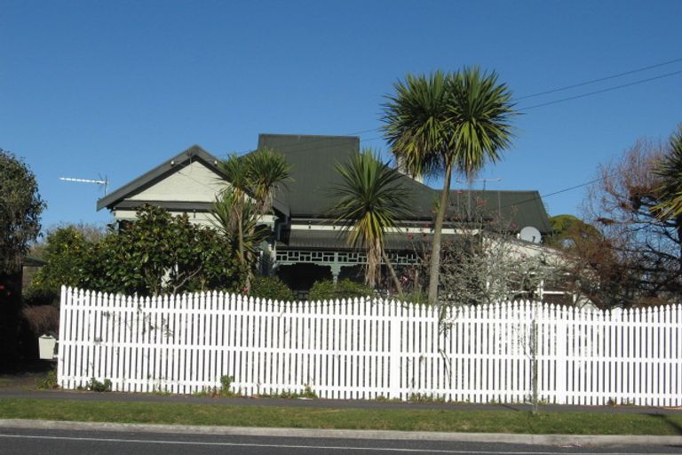 Photo of property in 28 Naylor Street, Hamilton East, Hamilton, 3216