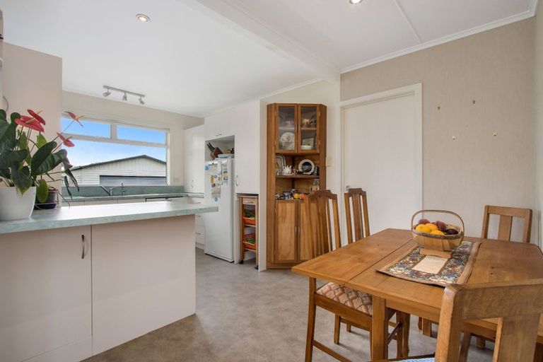 Photo of property in 15 Polley Crescent, Katikati, 3129